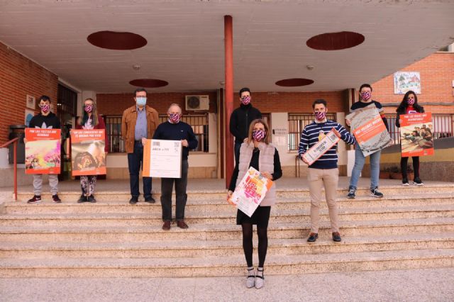 La Alcaldesa de Archena se alía con los jóvenes en la lucha contra la COVID19 con la campaña 'Nos Jugamos Mucho' - 1, Foto 1