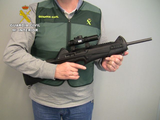 La Guardia Civil desarticula una red de tráfico de armas para el crimen organizado - 2, Foto 2