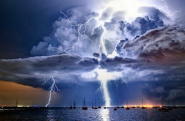 El relámpago del Catatumbo - 1, Foto 1