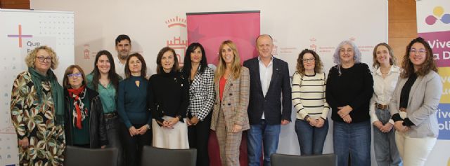 CONVIVE Fundación Cepaim y los ayuntamientos de Murcia, Cieza y Alguazas hacen balance del proyecto ´+ Que Emple-a´ - 1, Foto 1