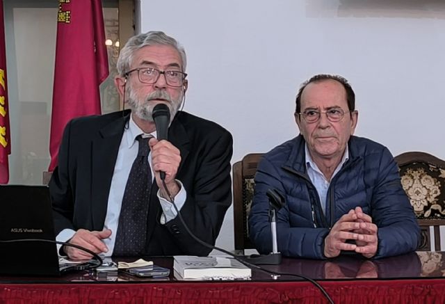 Iván Negueruela descubre la ´carta papal´ que demuestra que el traslado del Obispo de Cartagena a la ciudad de Murcia fue ilegal - 3, Foto 3