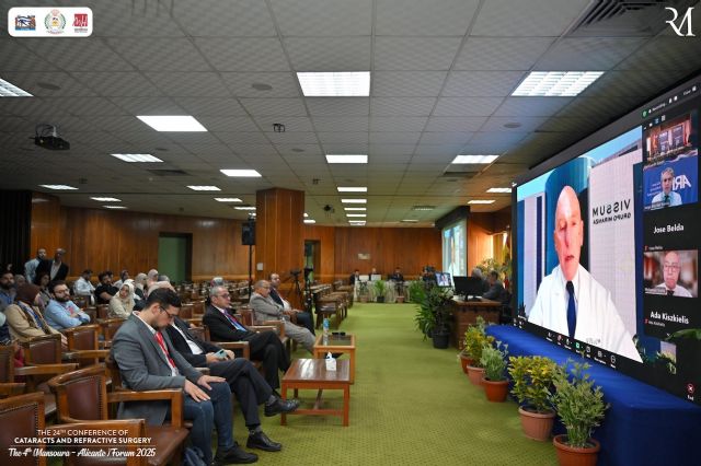 La UIMP en Cartagena acoge el curso de actualización oftalmológica del Dr. Alió - 3, Foto 3