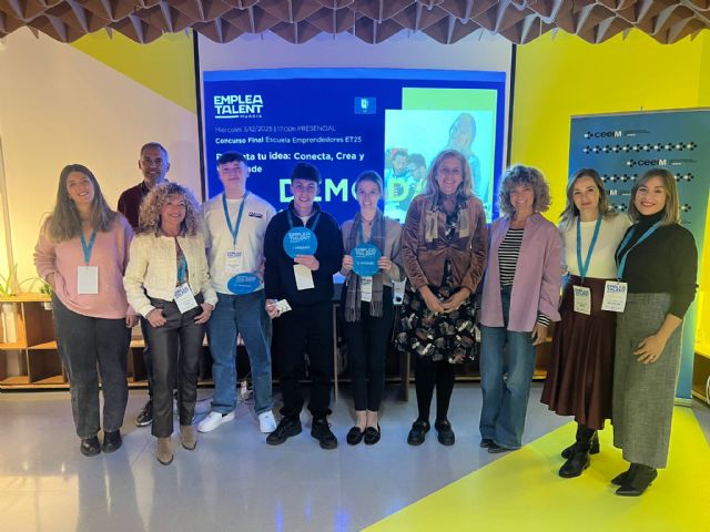 Álvaro Sánchez (Key Health App), Adrián López (Cognify) y Mariana Saavedra (Nexus – Escuela Editorial) ganan el Concurso Emplea Talent Murcia-Demo Day 2025 - 1, Foto 1