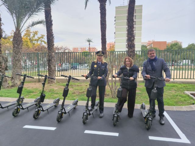 El Parque municipal de Educación Vial introduce por primera vez la formación con patinetes eléctricos - 1, Foto 1