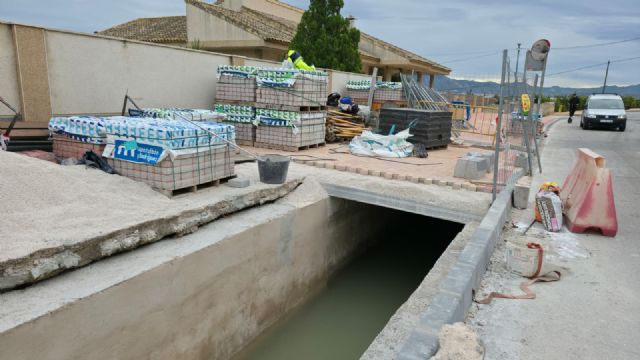 El Ayuntamiento destina más de 115.000€ para la renovación de cimbrado y acera en la calle Mayor de El Esparragal - 3, Foto 3