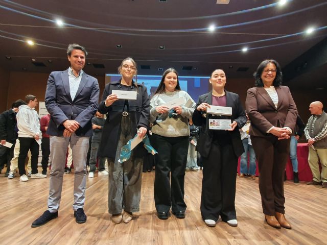 Más de 225 jóvenes de Molina de Segura participan en el concurso 'Aprende a emprender', impulsado por el Ayuntamiento molinense y UPTA - 3, Foto 3