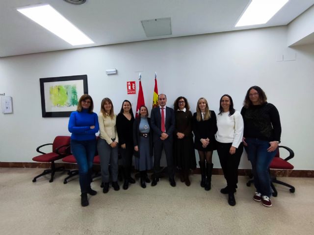SIME, como integrante de APEMYF, se reúne con el Director General de Recursos Humanos y Relaciones Laborales del SERMAS - 1, Foto 1