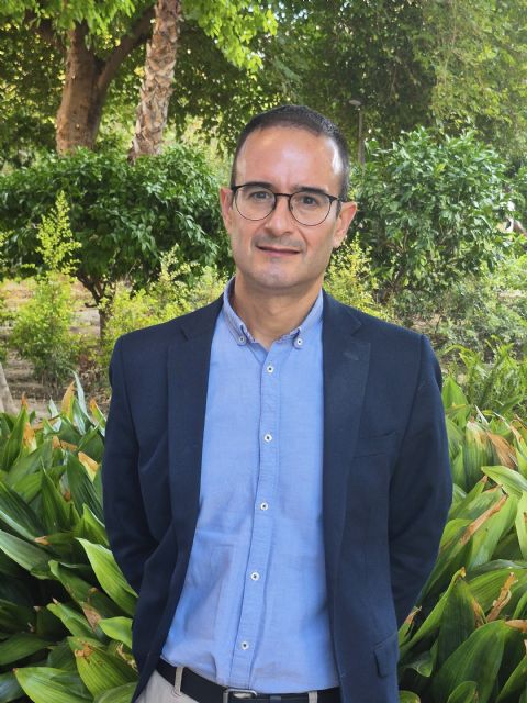 MurciaLibro presenta la novela «Madrid, noche de tres años», de Antonio Cano Gómez - 2, Foto 2