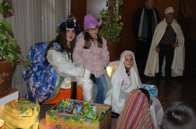 El desfile del emisario real anuncia la llegada de los Reyes Magos a San Pedro del Pinatar - 5, Foto 5
