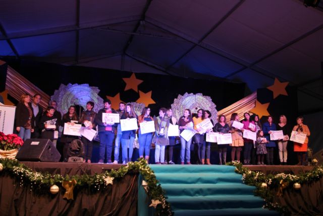 Miguel Torres gana el concurso de belenes y Óptica Mediterráneo el de mejor escaparate navideño - 2, Foto 2