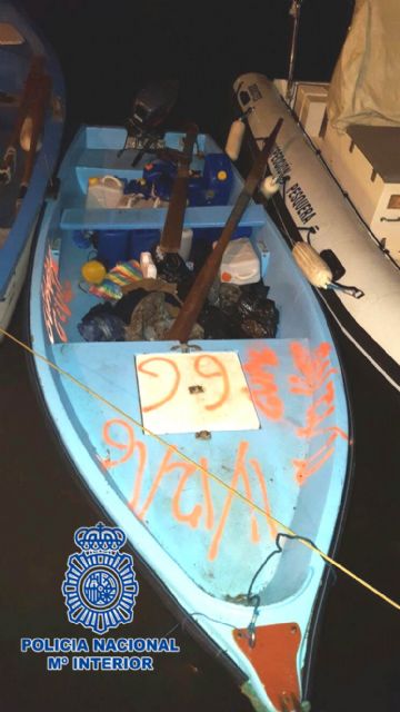 La Policía Nacional ha detenido a dos ciudadanos extranjeros por tráfico de personas a España - 1, Foto 1