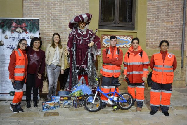 Acia y la concejalía de Comercio despiden la campaña Ilumina tu Navidad con un multitudinario sorteo de cuatro cestas valoradas en 2.000 euros cada una - 3, Foto 3