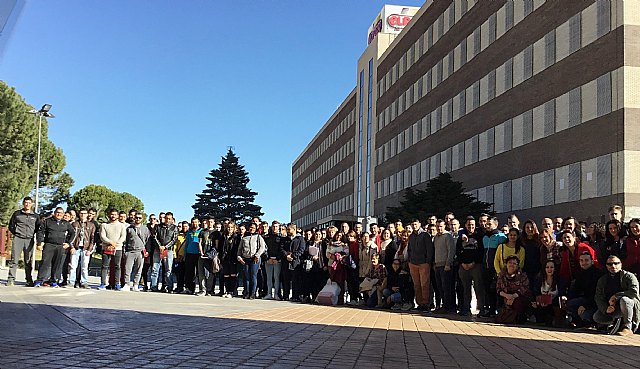 ELPOZO ALIMENTACIN contrata a 111 trabajadores desempleados, Foto 1