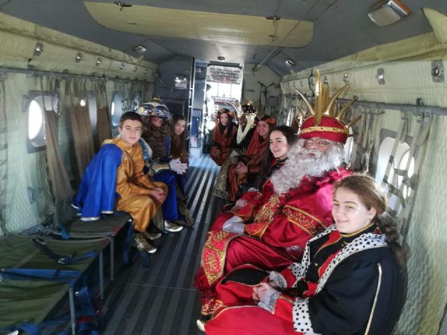 Cientos de niños reciben a los Reyes Magos en Alcantarilla - 3, Foto 3