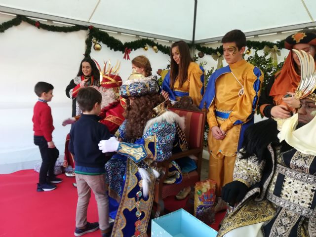 Cientos de niños reciben a los Reyes Magos en Alcantarilla - 4, Foto 4