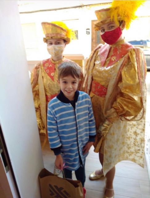 Los Pajes Reales reparten ilusión a casi un millar de niños pinatarenses - 5, Foto 5