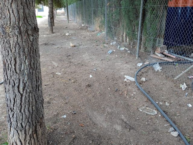 PP: Con el desgobierno del PSOE abundan los destrozos y suciedad en las instalaciones deportivas - 4, Foto 4