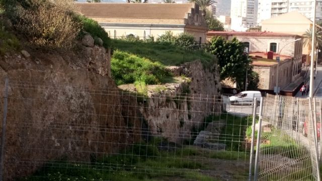 Castejón olvida el refugio de la Serreta y el Baluarte Berwick en los presupuestos de 2023 - 2, Foto 2