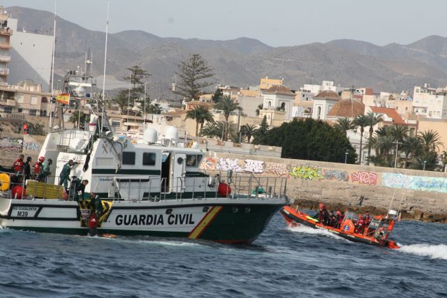 Trabajo en equipo con un objetivo, la seguridad de los ciudadanos - 1, Foto 1