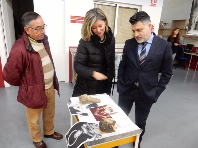 Hallan en Blanca la cabeza de la talla de San Roque destruida durante la Guerra Civil - 1, Foto 1