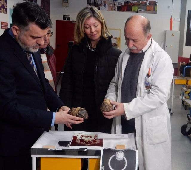 Hallan en Blanca la cabeza de la talla de San Roque destruida durante la Guerra Civil - 3, Foto 3
