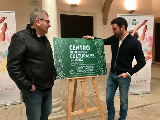 El Centro de Recursos Culturales de Lorca abre el plazo de matriculación para las 1.430 plazas de 92 cursos - 1, Foto 1