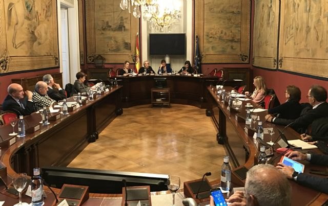La Comunidad lleva al Senado medidas para impulsar el éxito educativo y prestigiar la figura del docente a través del Pacto Nacional - 1, Foto 1