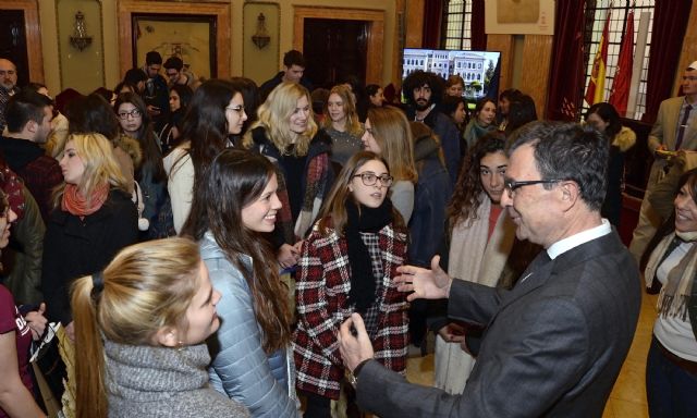 José Ballesta da la bienvenida a la ciudad a estudiantes universitarios internacionales de 20 países - 2, Foto 2