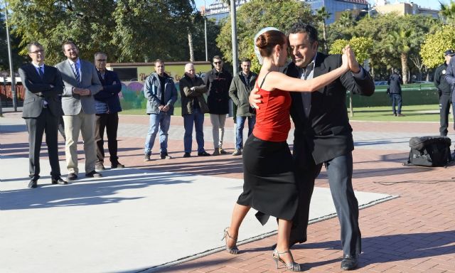 Yoga, danzas urbanas, ejercicios para embarazadas y actividades saludables llenarán de vida los parques murcianos - 1, Foto 1