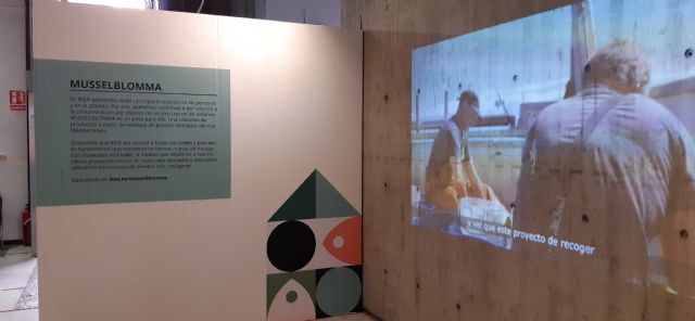 IKEA Murcia inaugura la exposición Súmate a la Corriente para sensibilizar sobre el efecto del plástico en el mar - 3, Foto 3