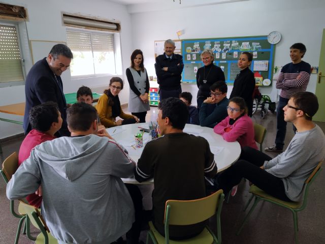 El colegio de Educación Especial Eusebio Martínez recibirá parte de la recaudación de la VII Carrera Base Aérea de Alcantarilla - 3, Foto 3