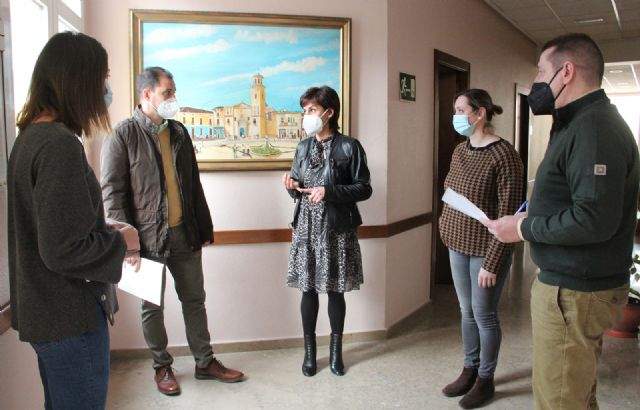 Sermubeniel ayuda a 11 familias en riesgo de exclusión a pagar el agua - 1, Foto 1