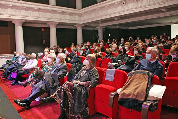 Antonio Rendón .La Casa Regional de Valencia en Sevilla celebró la presentación de la Fallera Mayor y Bellea del Foc 2022 - 4, Foto 4