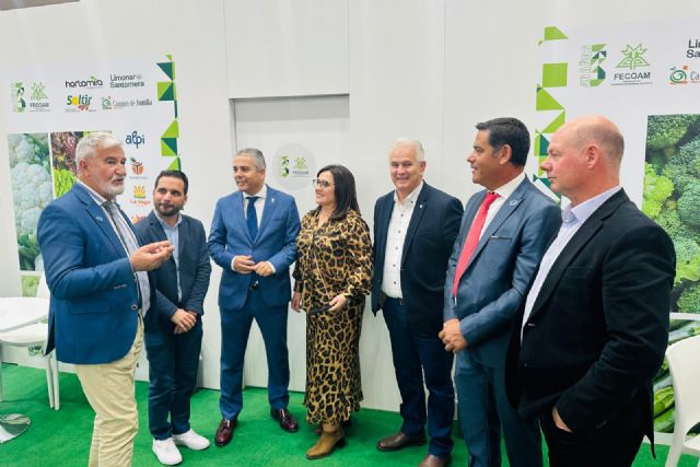 Cano: El PSOE habla desde los despachos el día que el presidente López Miras está en Berlín junto a todo el sector, apoyando a nuestros agricultores y sus productos en una de las ferias más importantes del mundo - 1, Foto 1