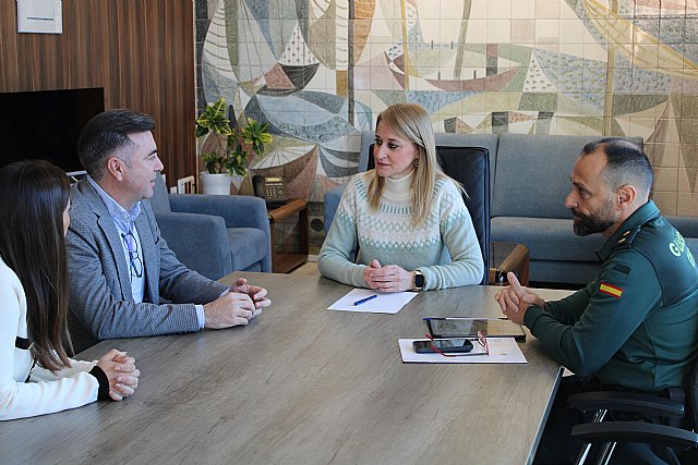 El alcalde solicita más refuerzos en Seguridad ciudadana a la Delegada de Gobierno - 1, Foto 1