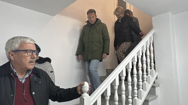 El Gobierno de Lorca invierte más de 10.000 euros en reformar el local de la Asociación de Vecinos del barrio de Beltrán - 2, Foto 2