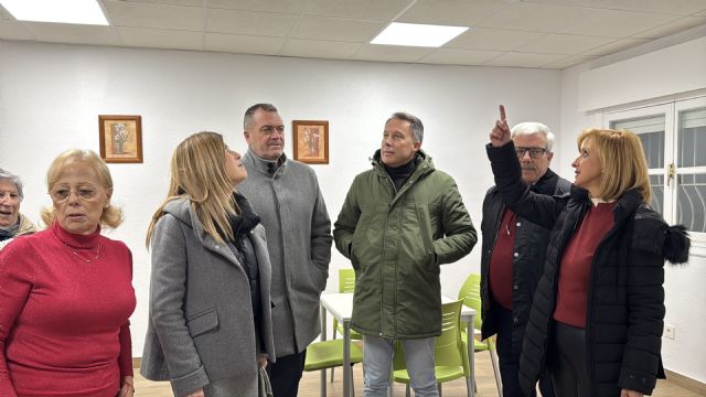 El Gobierno de Lorca invierte más de 10.000 euros en reformar el local de la Asociación de Vecinos del barrio de Beltrán - 5, Foto 5