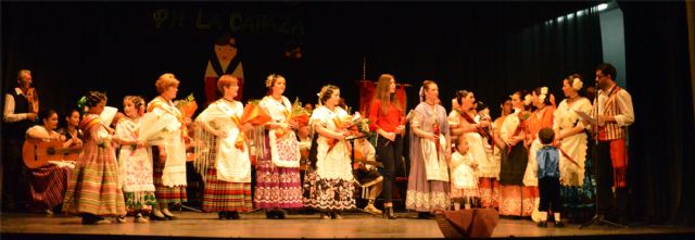 Bailes, música y colorido en el XVIII Certamen de Folklore Villa de Blanca - 1, Foto 1