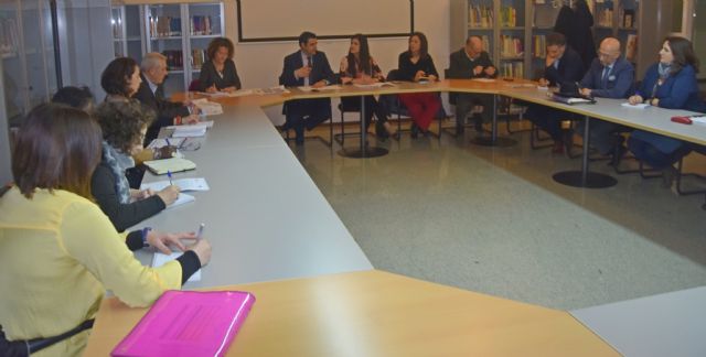 La Comunidad organizará cursos y talleres de empleo adaptados a los refugiados en paro - 1, Foto 1