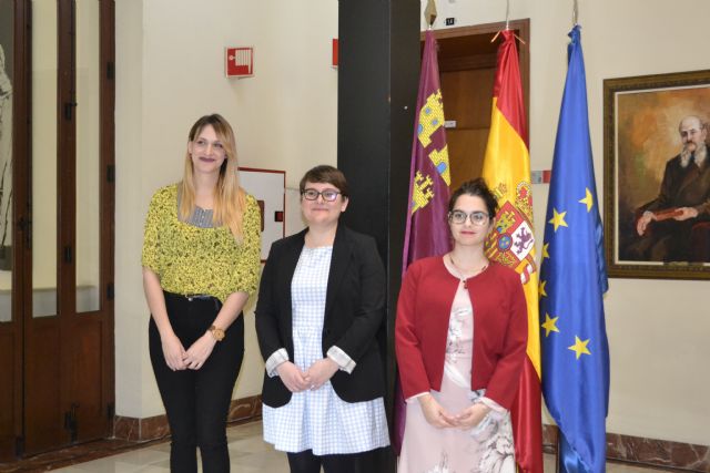 La Universidad de Murcia premia los mejores trabajos fin de grado y fin de máster en el ámbito de la igualdad de género - 1, Foto 1