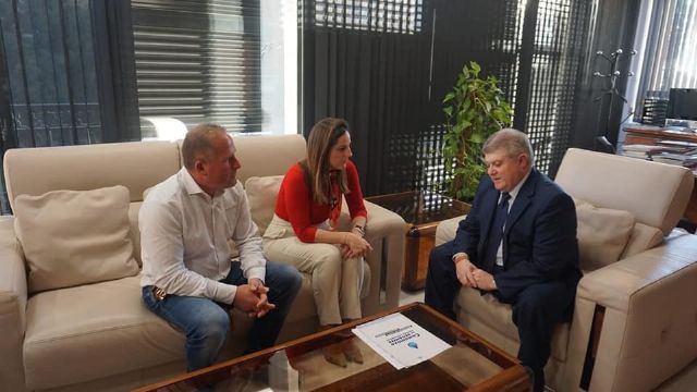 El Delegado de Gobierno, José Vélez, se reúne con miembros del Grupo Municipal Socialista de Puerto Lumbreras - 1, Foto 1