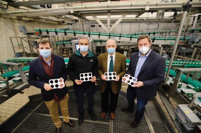 Estrella de Levante sustituye las anillas de plástico de las latas por cartón cien por cien biodegradable - 3, Foto 3