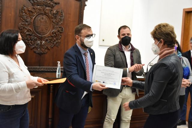 El alcalde de Lorca clausura el programa 'Empléate desde la Igualdad' con la entrega de diplomas y certificados de profesionalidad a las participantes - 2, Foto 2