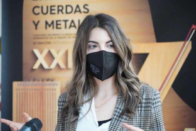 La pianista totanera María de los Ángeles Ayala será la invitada del VIII Concierto Extraordinario de Entre Cuerdas y Metales, Foto 1