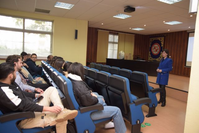 Movibus reducirá a la mitad el tiempo de viaje de los estudiantes de Lorca con la Universidad Politécnica de Cartagena - 1, Foto 1