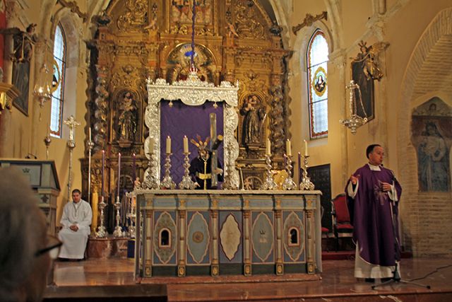 Religión . Sevilla .El 25 de febrero, Ntro. Padre Jesús Nazareno se exponía en veneración antes sus fieles y devotos en la Iglesia Parroquial de Sta. María de la Asunción de Alcalá del Río - 3, Foto 3