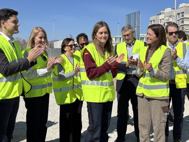 La vicepresidenta Aagesen visita en Águilas el terreno del futuro Centro de Producción de Especies Marinas y la desalinizadora - 1, Foto 1