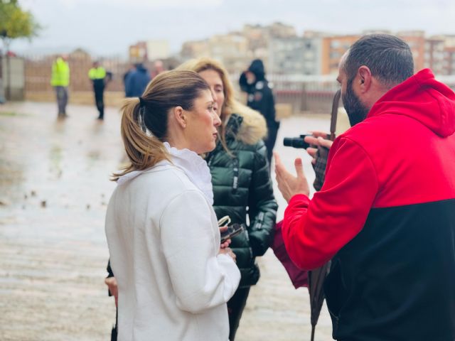 La rotura de una tubería provoca el derrumbe de parte de un cerramiento complementario a la muralla de Lorca - 4, Foto 4