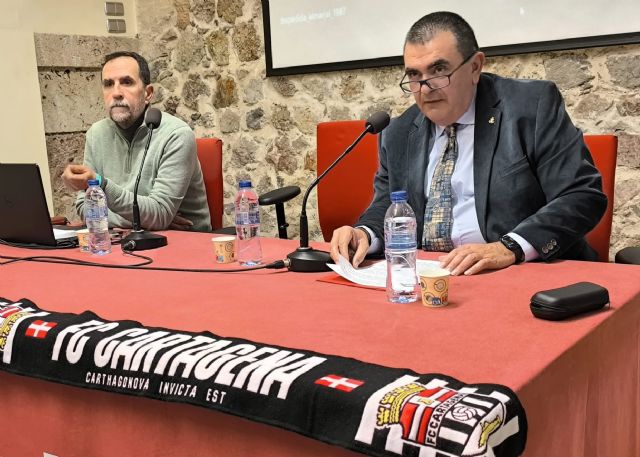 Los aficionados solicitan la apertura de un ‘Museo del Fútbol Cartagenero’ - 3, Foto 3