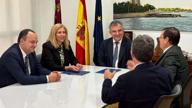 Murcia se incorpora como socio patrono a la Cátedra Interuniversitaria EMURI para impulsar la innovación y la competitividad empresarial - 3, Foto 3